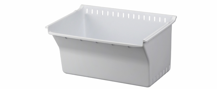 Household electrical appliances and plastic parts